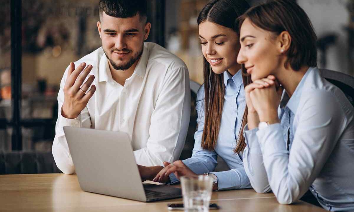 If you are an International Graduate who has studied in South Australia you may be eligible for state nomination as a skilled migrant.